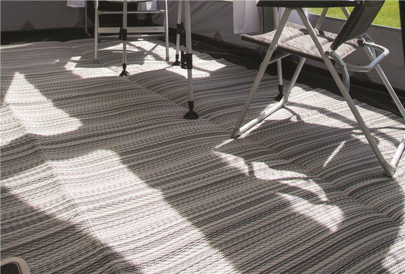  Dometic Continental Rally 390 Carpet