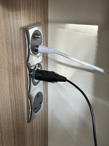  Falcon Combo 4G Outdoor Antenna / Router