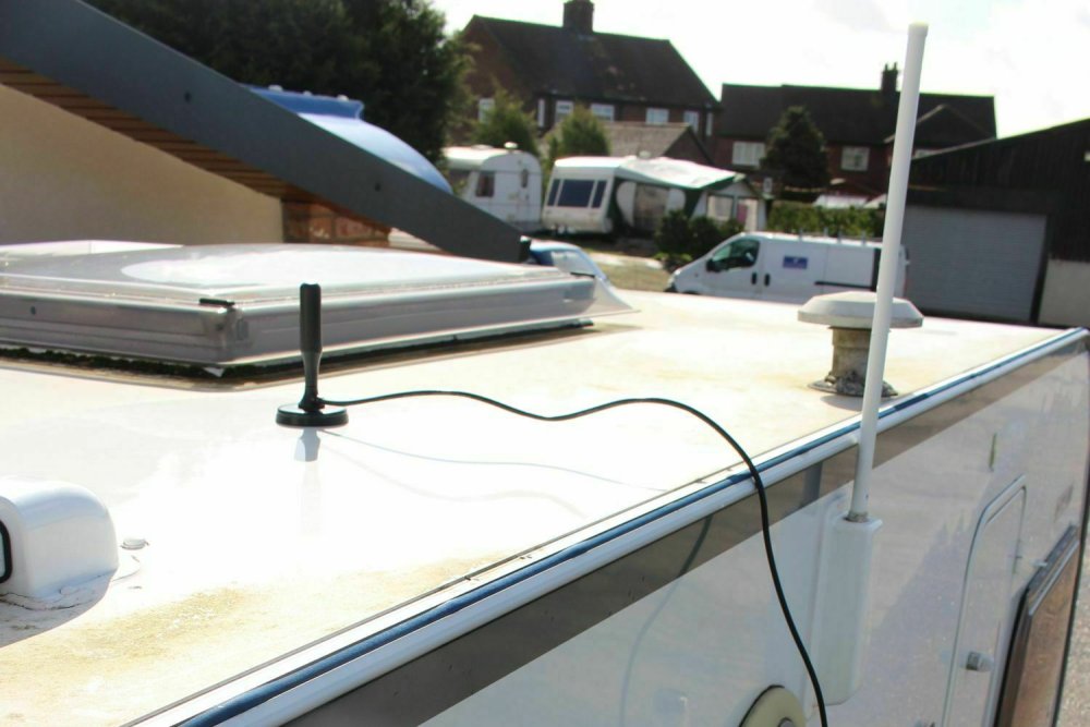  Falcon Amplified Magnetic Mount Freeview Digital TV & DAB Aerial