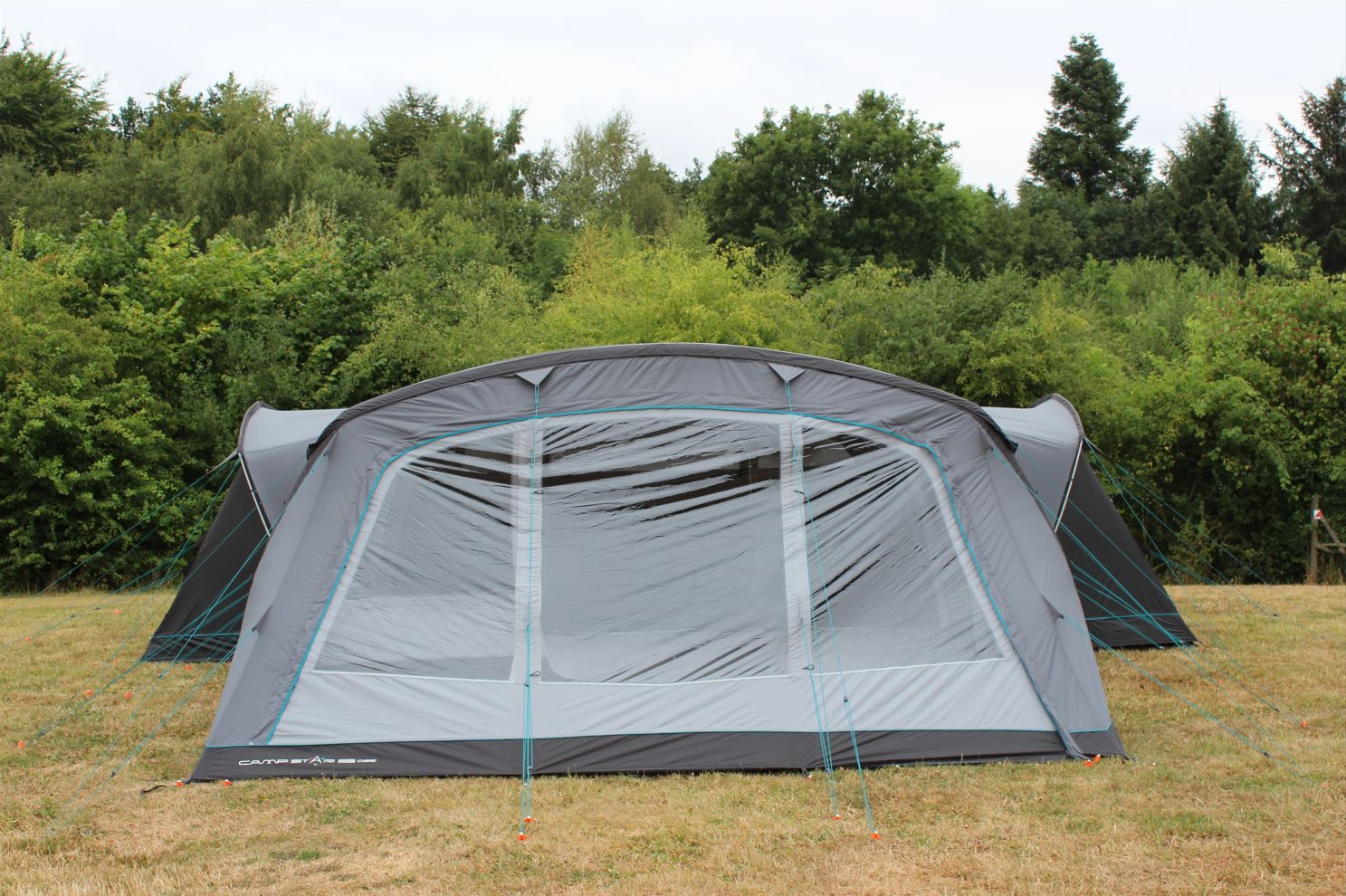  Outdoor Revolution Camp Star 900DSE Air Tent