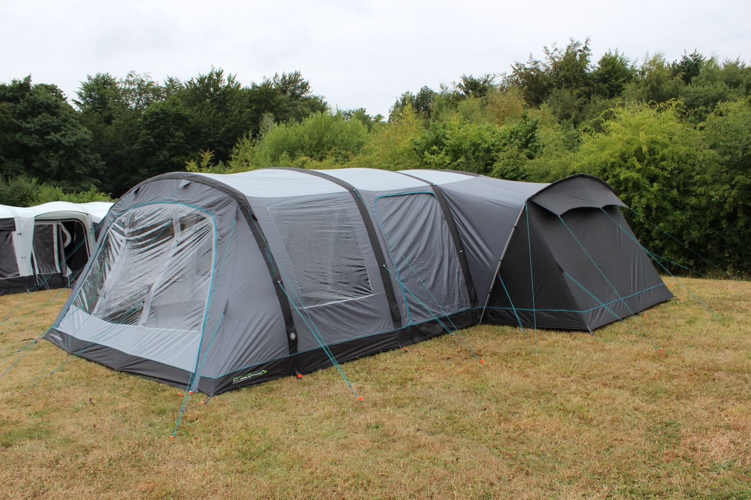  Outdoor Revolution Camp Star 900DSE Air Tent