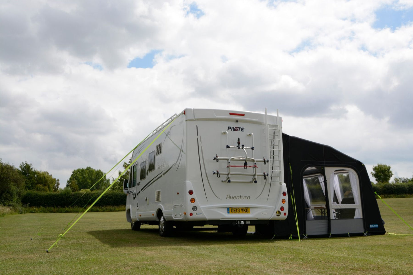  Dometic Rally Air Pro 330 DA Drive Away Awning
