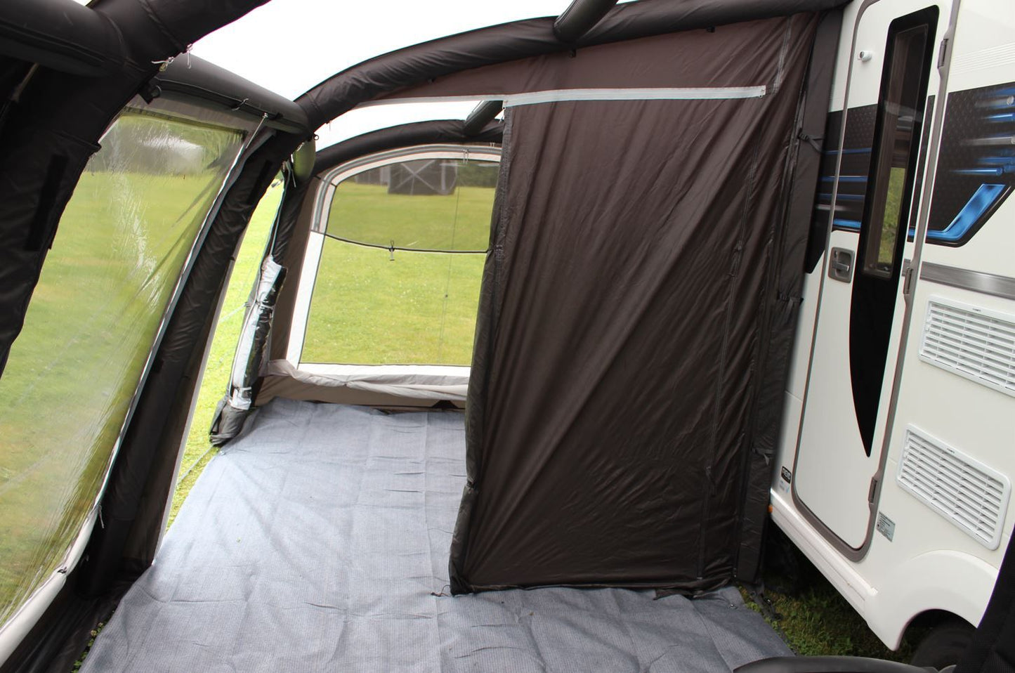  Outdoor Revolution Sportlite Air 320 EX Caravan Awning