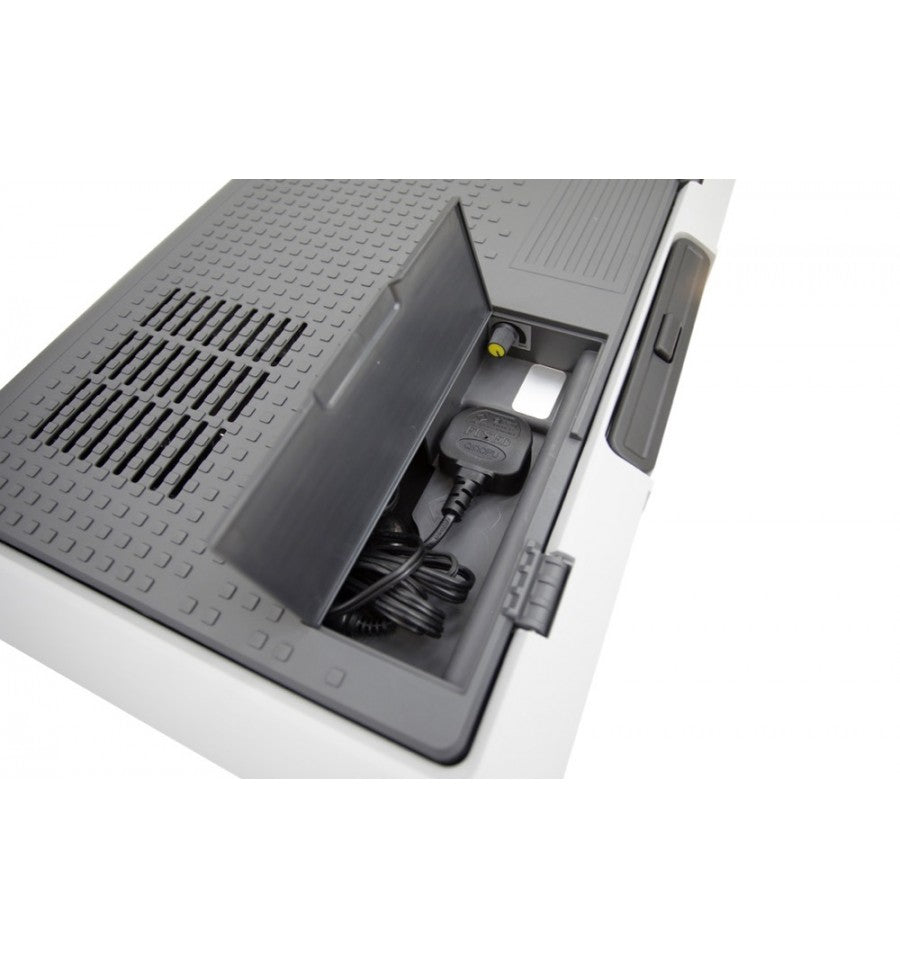  Vango E-Pinnacle 40 Electric Coolbox